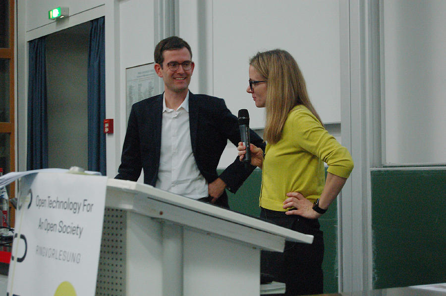 Dominik Scholl, Claudia Müller-Birn