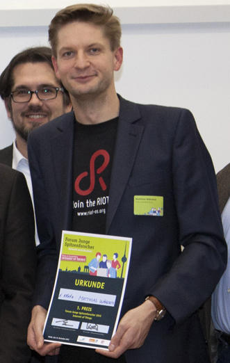 Matthias Wählisch wird mit ersten Platz beim Forum Junge Spitzenforscher 2015 ausgezeichnet