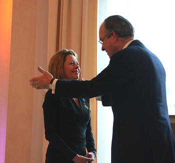 Prof. Dr.  Agnès Voisard Chevalier dans l'Ordre National du Mérite