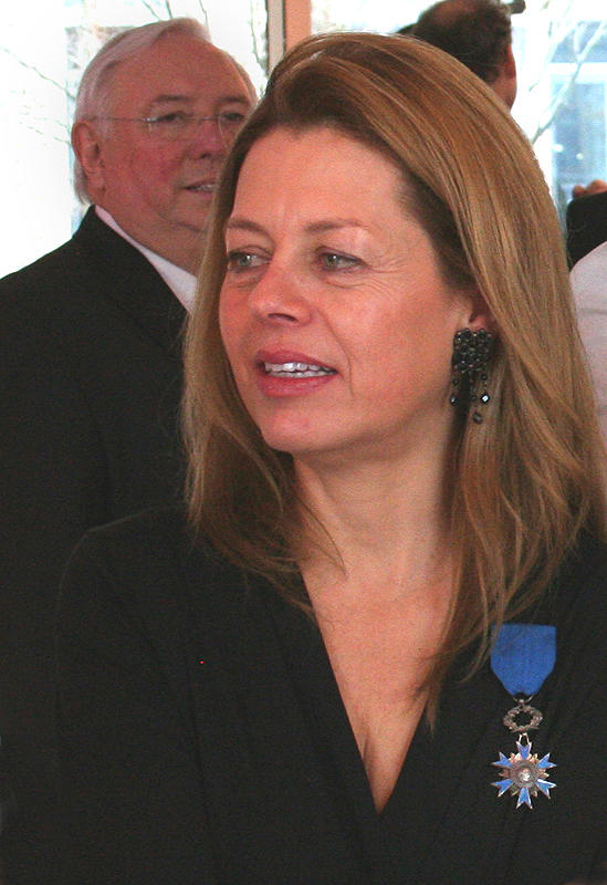 Prof. Dr.  Agnès Voisard Chevalier dans l'Ordre National du Mérite