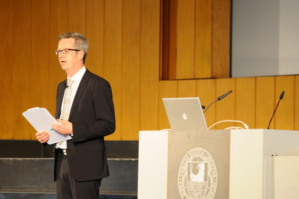 Simons Lecture 2013, FU Berlin