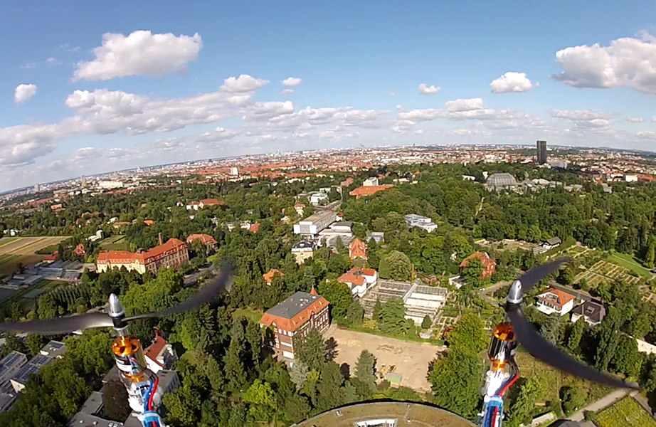 Fliegender Roboter: der Archäocopter